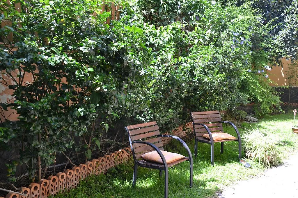 Villa Carati Acireale 0*,